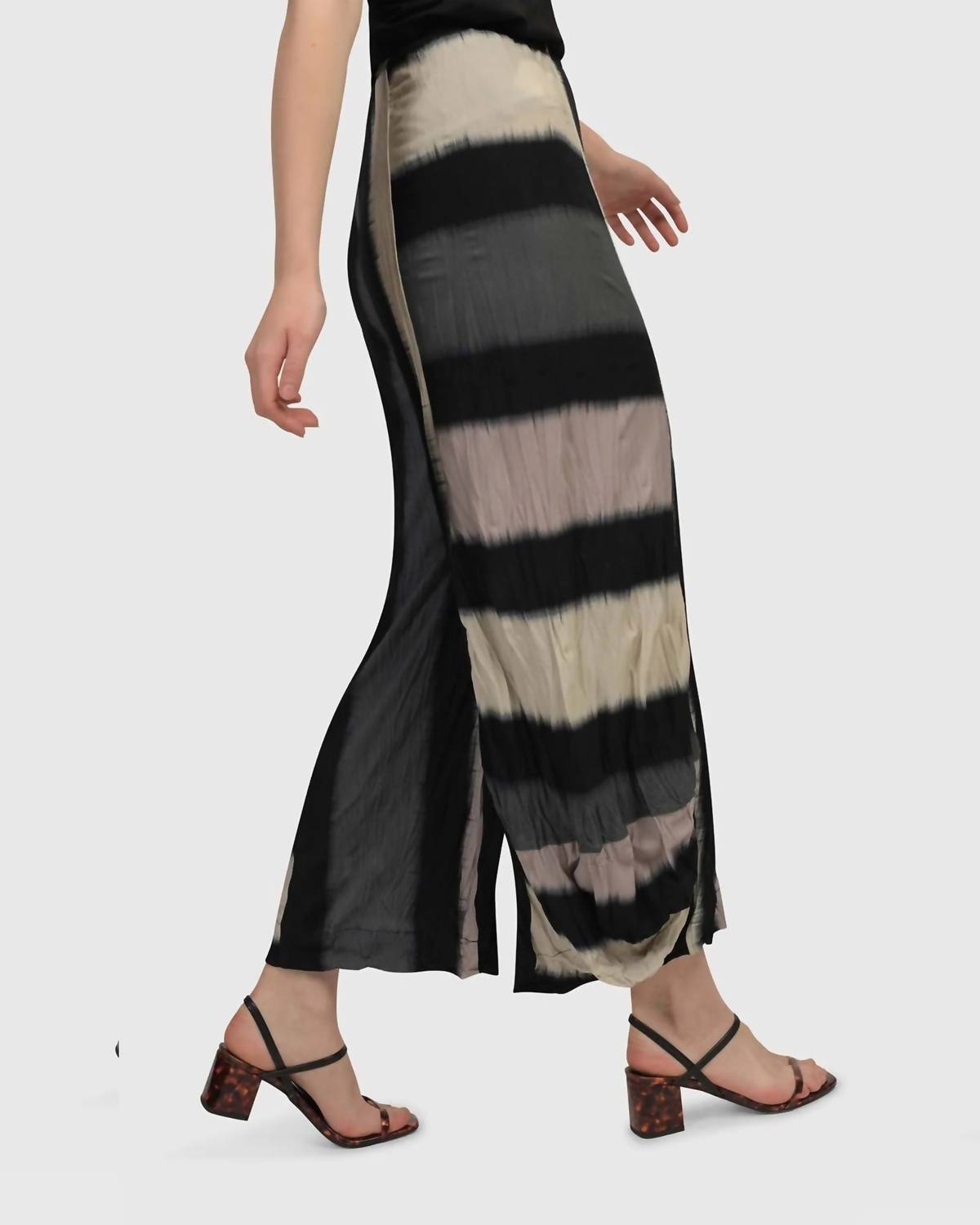 Alembika - Jess Crinkle Punto Pants