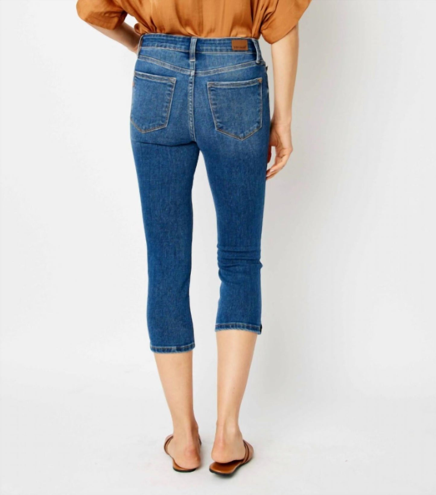 Judy Blue - Slim Fit Capri With Side Slit Jeans