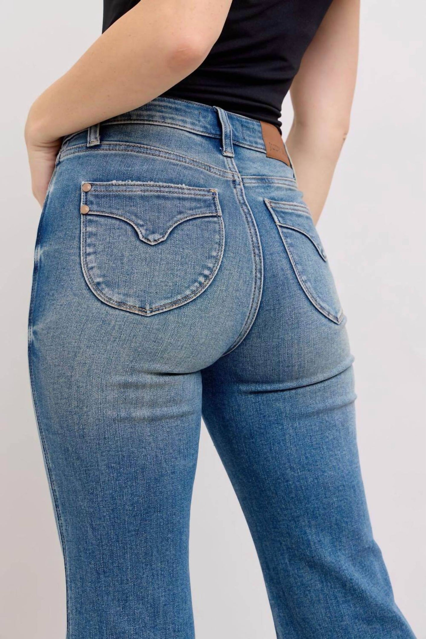 Judy Blue - Mid Rise Tummy Control Flare Jeans