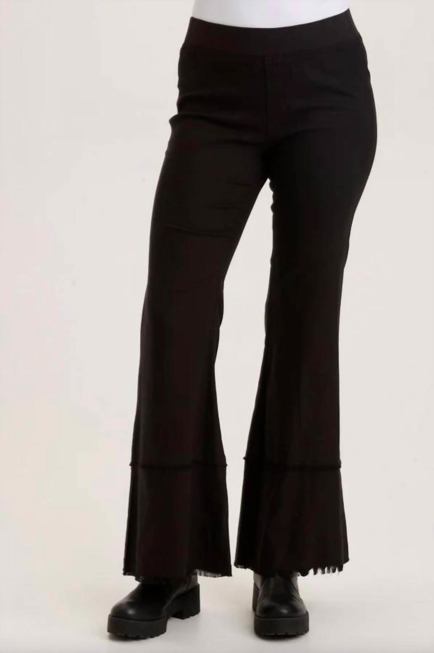 Wearables - Arrin Pant