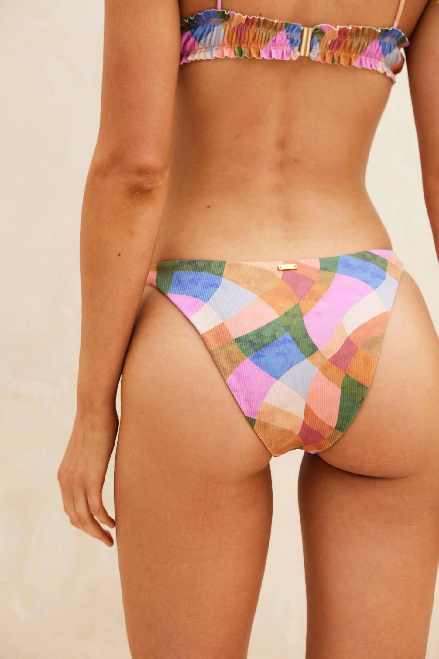 Aquari - Shore Bikini Bottom