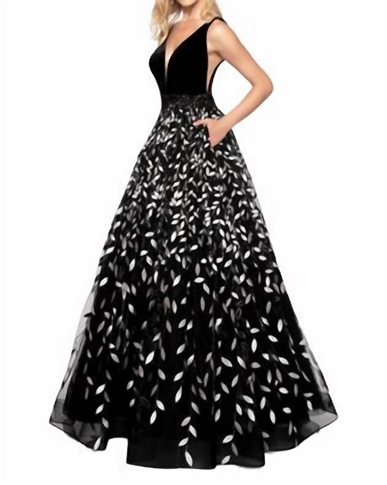 Abby Paris - Velvet floral gown