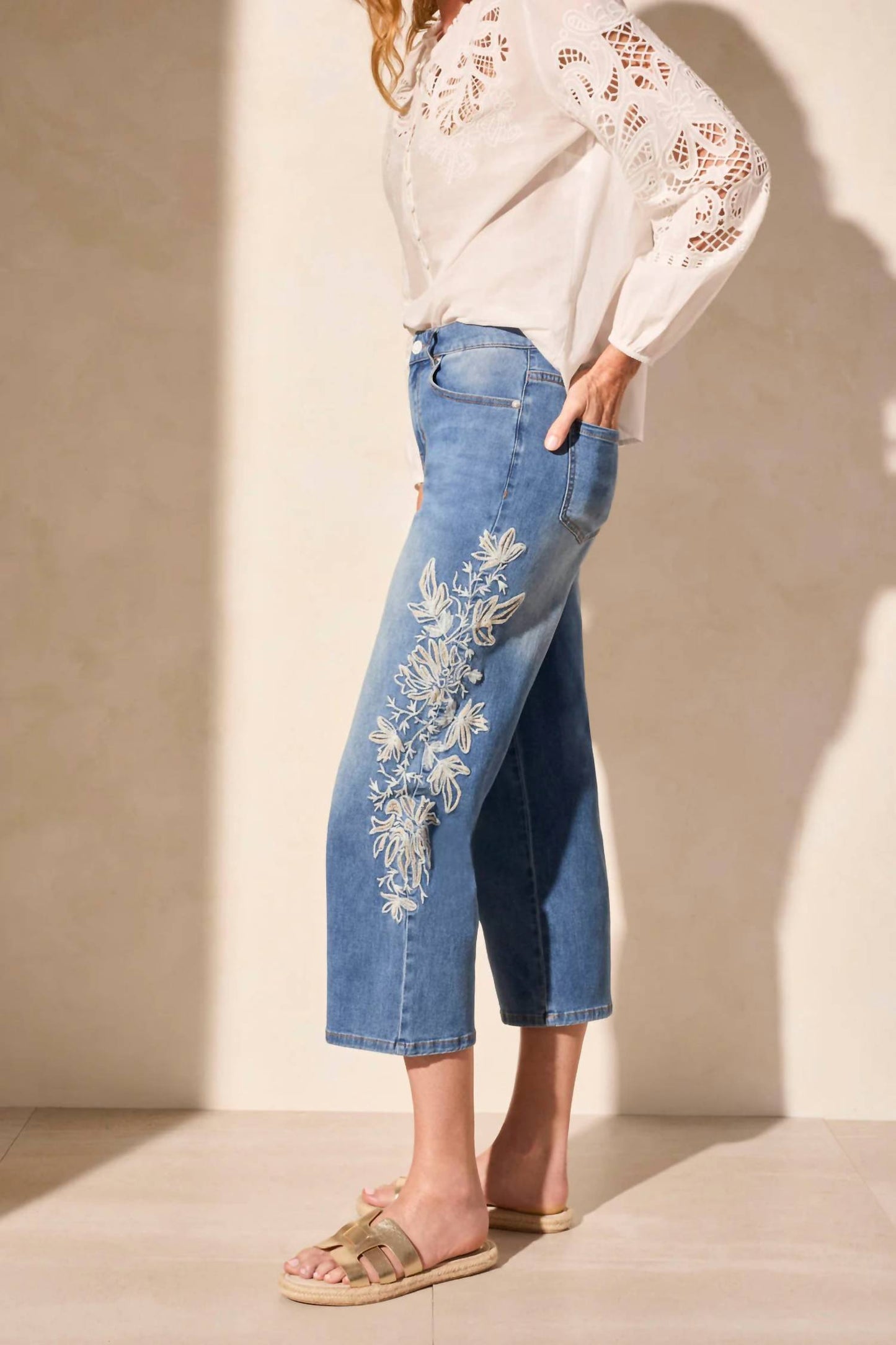 Tribal - Audrey Girlfriend Crop Jeans With Embroidery