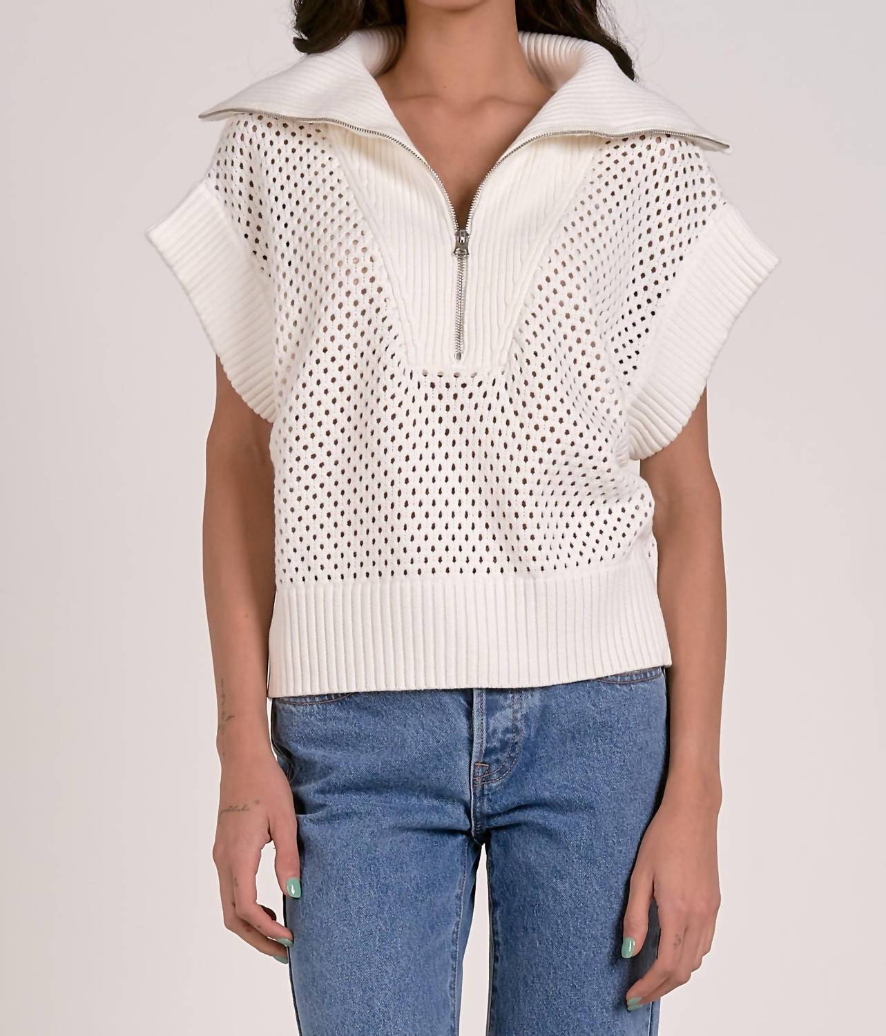 Elan - Luna Quarter Zip Sweater