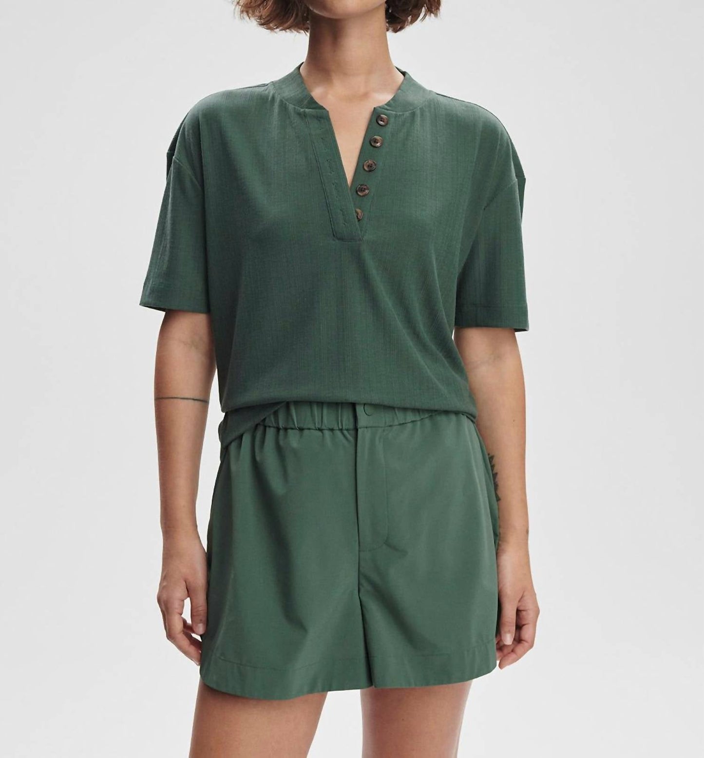 Varley - Nila Mid-rise Shorts