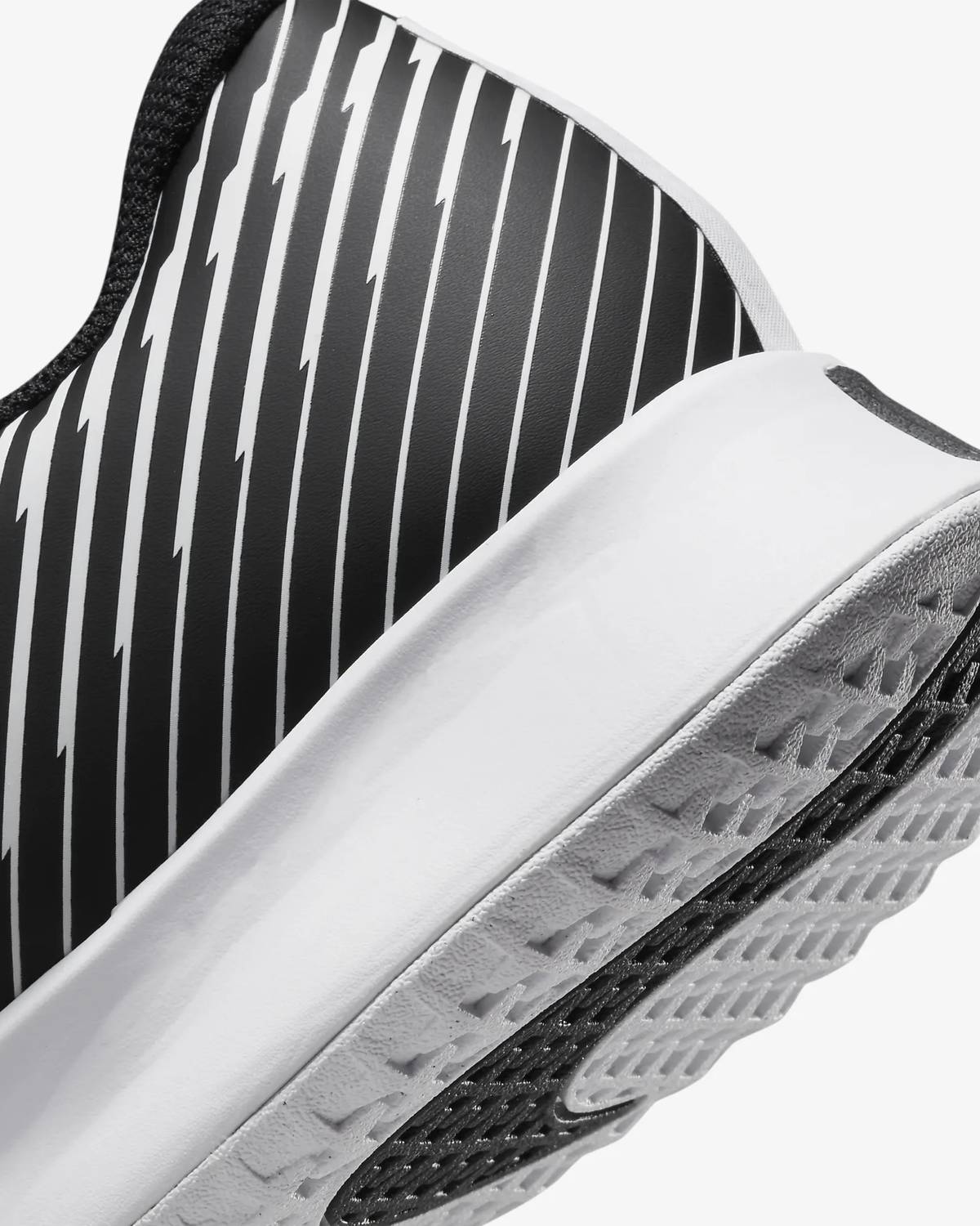 Nike - Men's Zoom Vapor Pro 2 Sneaker