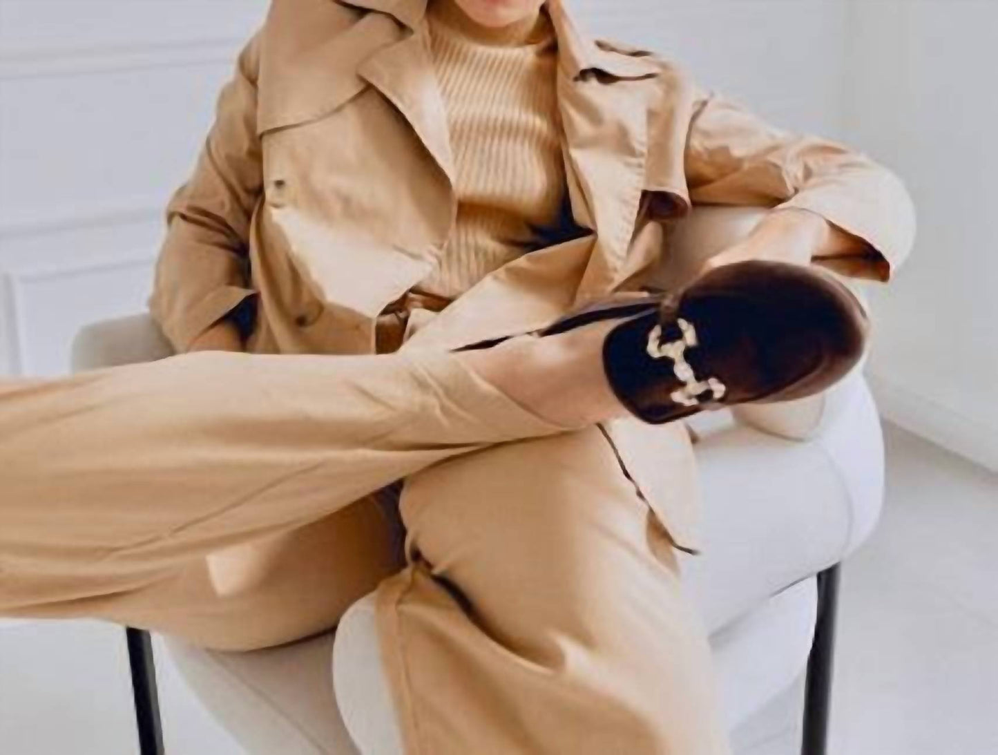 Emilia Merz - Women's Luxury Velvet Loafers