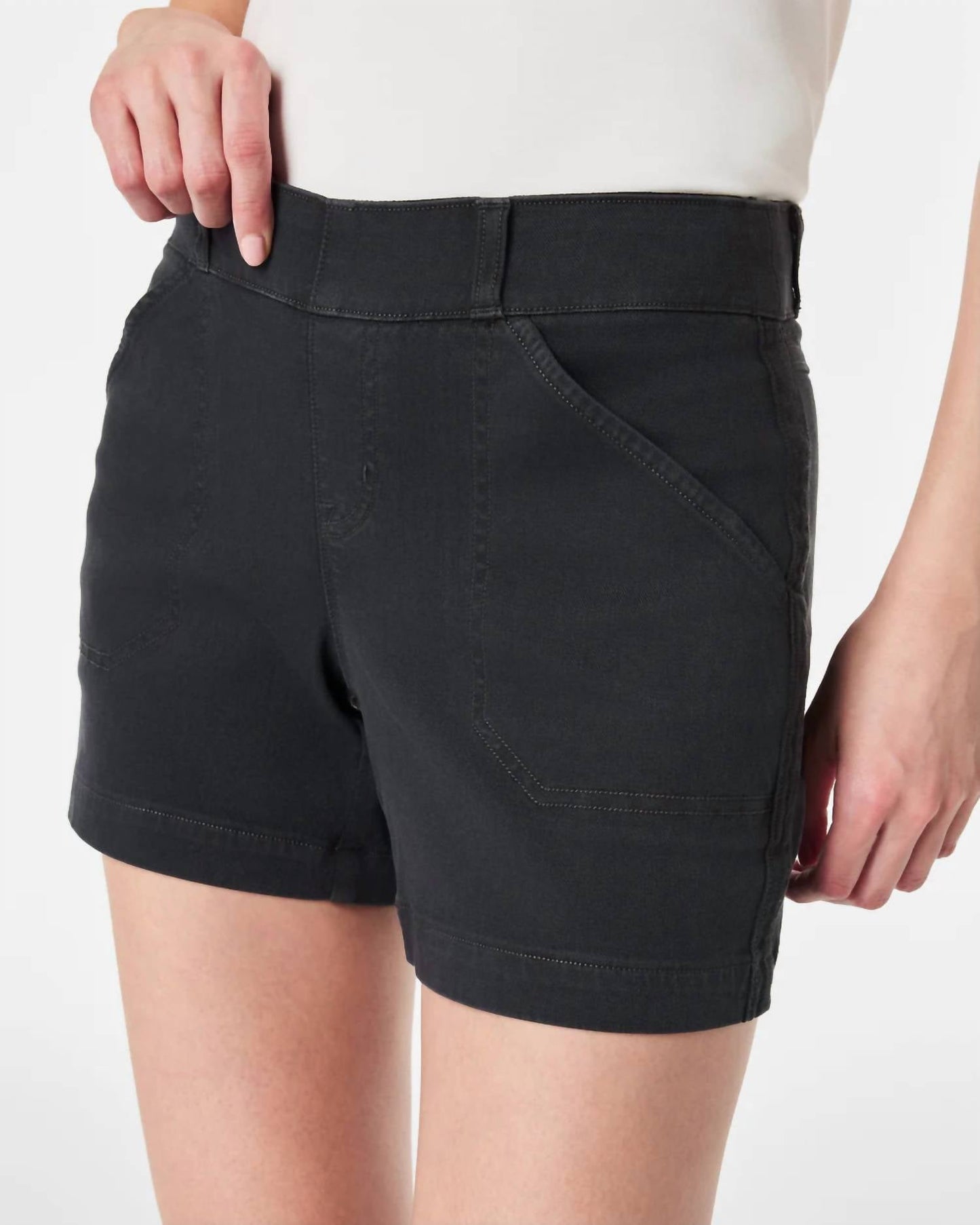 Spanx - Stretch Twill Shorts 4"