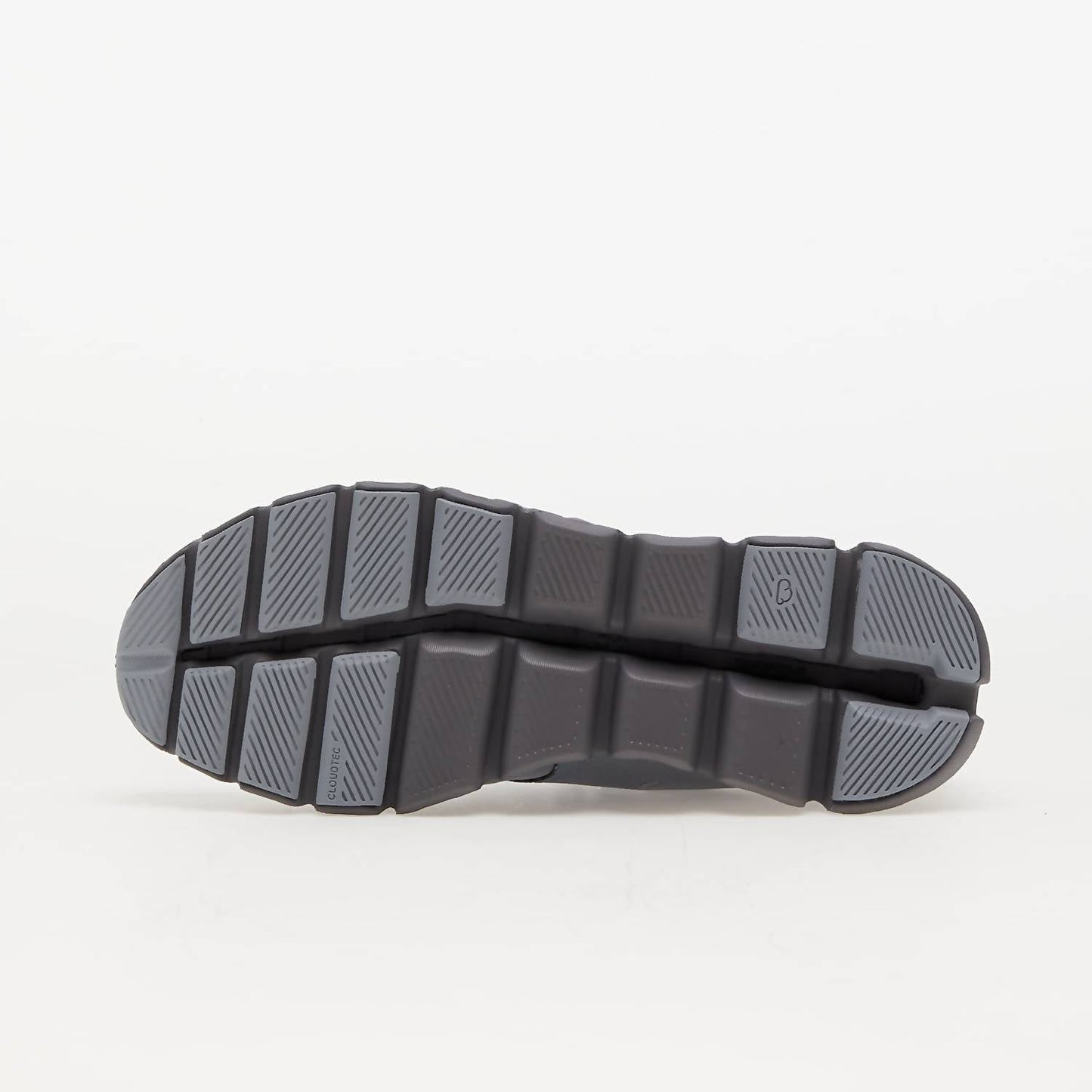 On Swiss Performance - Men's Cloudx Sneakers