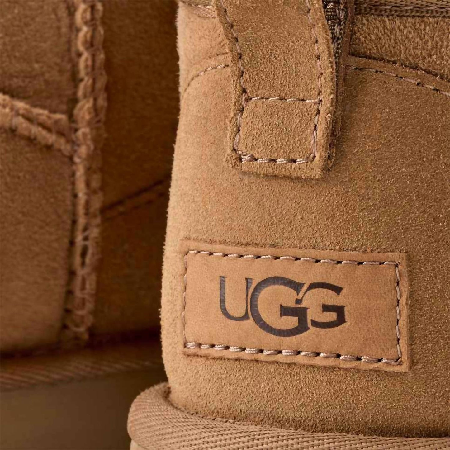 Ugg - महिला क्लासिक अल्ट्रा मिनी