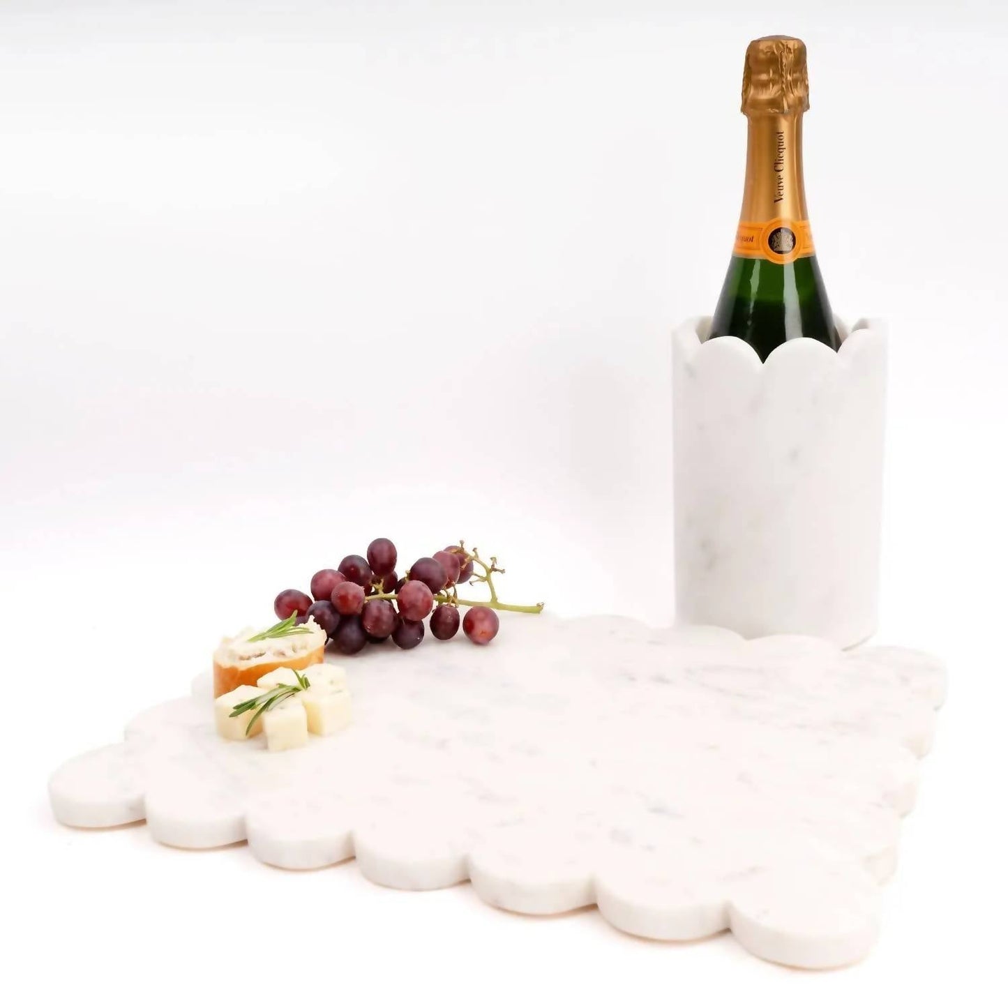 8 Oak Lane - Marble Scalloped Serving Board