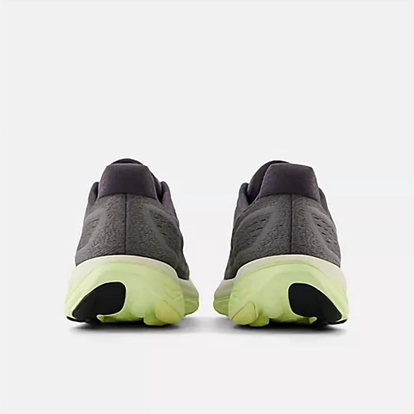 New Balance - Men's Vongo V6 Running Sneakers