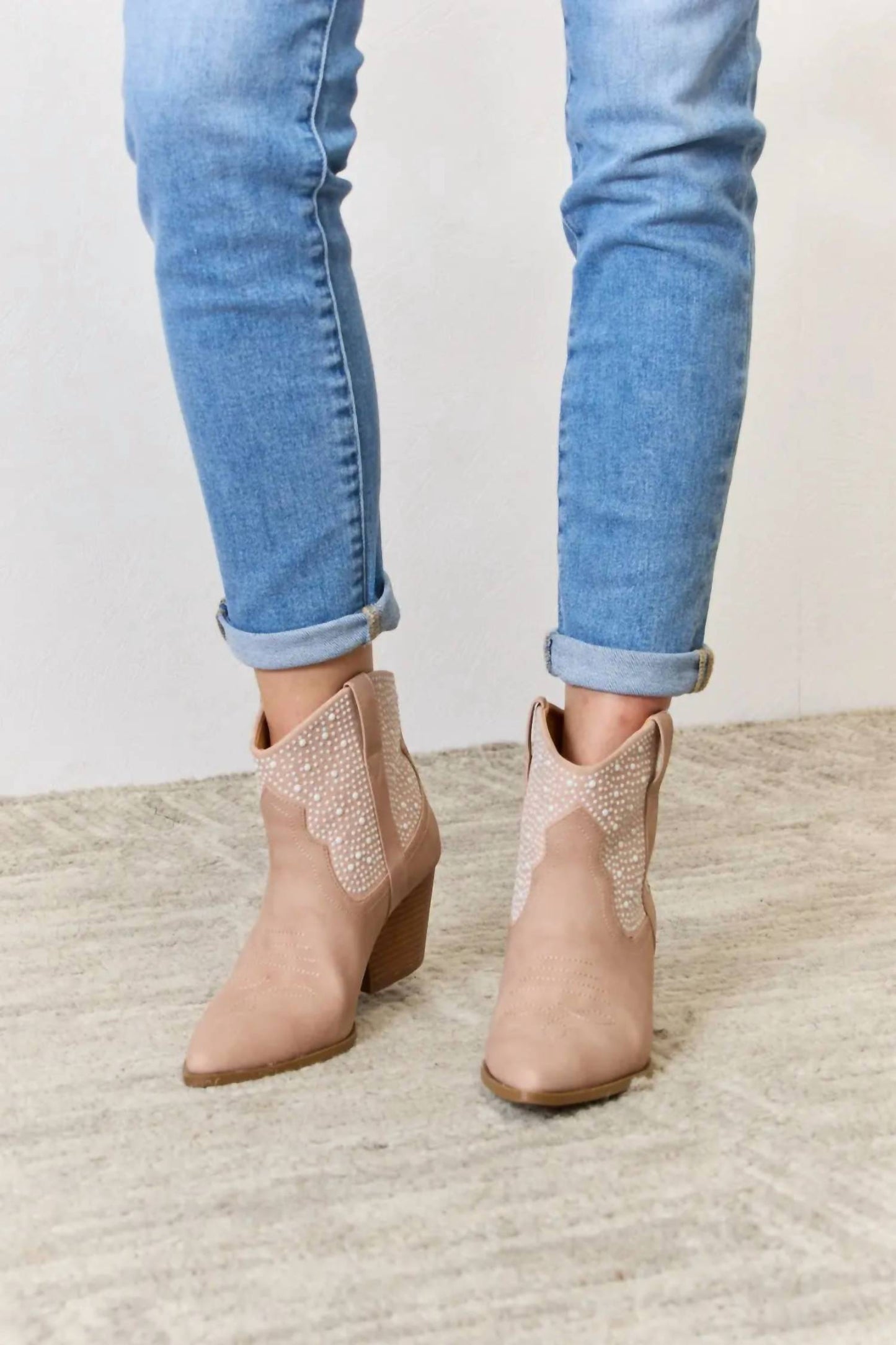 Trendsi - Women's East Lion Corp Rhinestone Ankle Cowgirl Booties