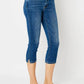 Judy Blue - Mid Rise Skinny Fit Capri