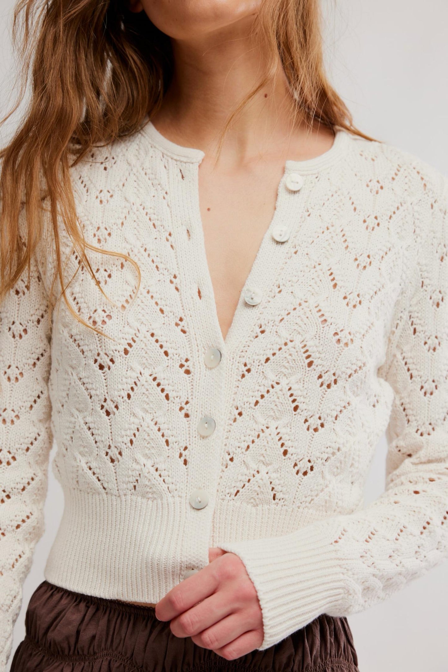 Free People - प्रिटी इन पॉइंटेल कार्डिगन