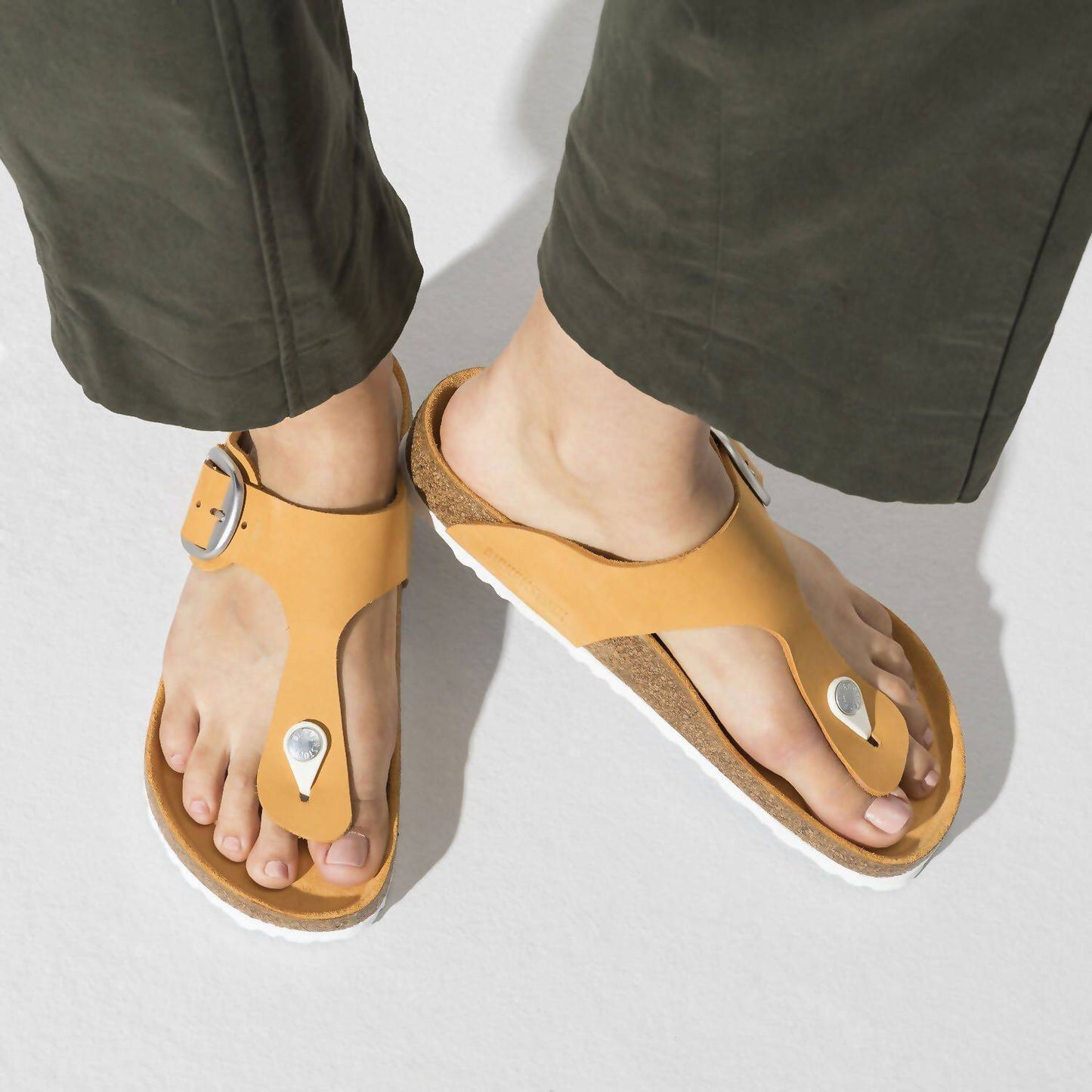 Birkenstock - Women's Gizeh Big Buckle Sandal