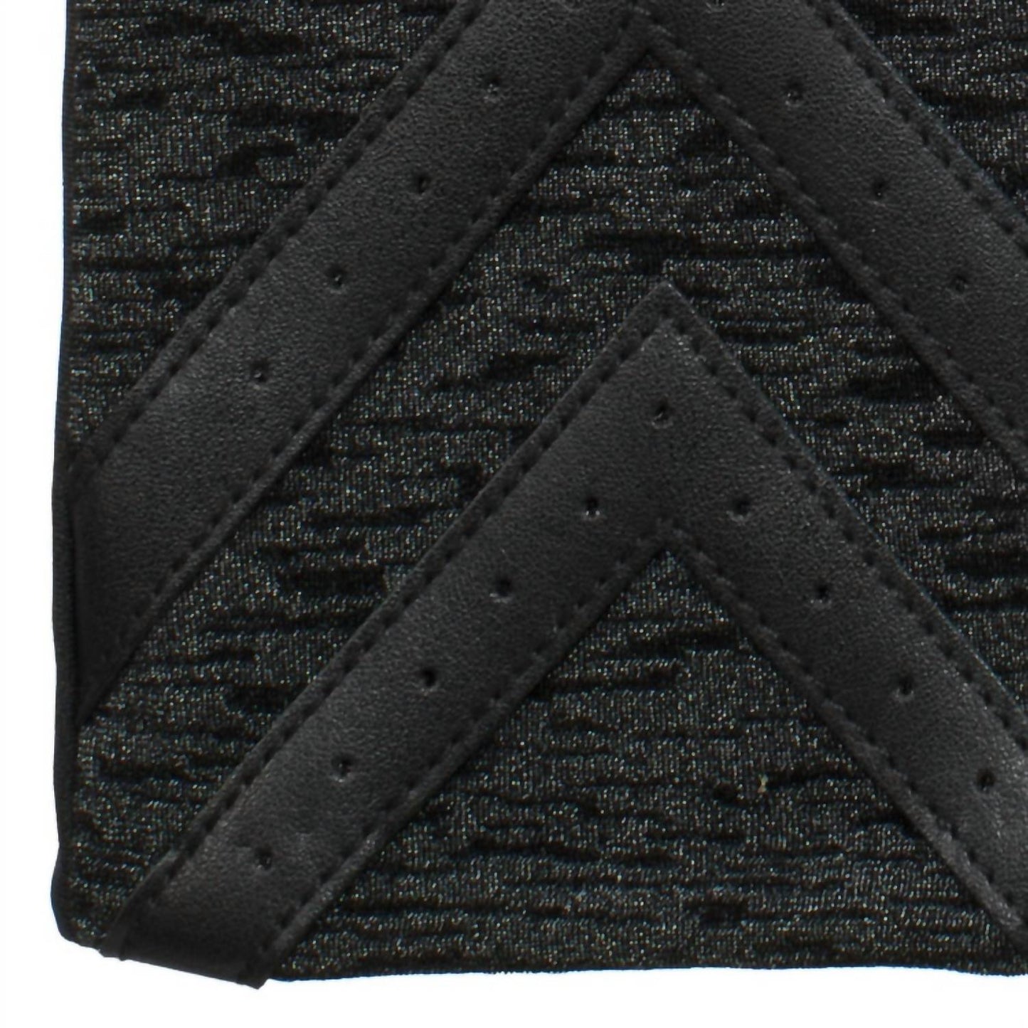 Isotoner - Women’s Smartdri Chevron Touchscreen Gloves