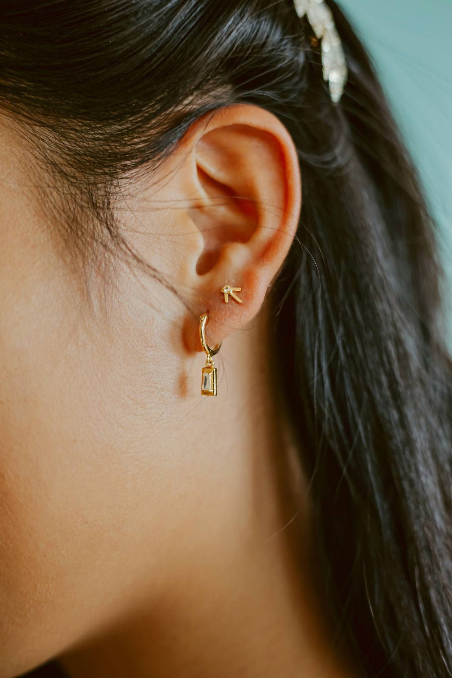Sierra Winter Jewelry - महिलाओं के ओपन बार इयररिंग्स