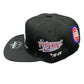 Mitchell & Ness - पुरुषों के NBA टाइमलाइन फिटेड HWC डेट्रॉइट पिस्टन हैट