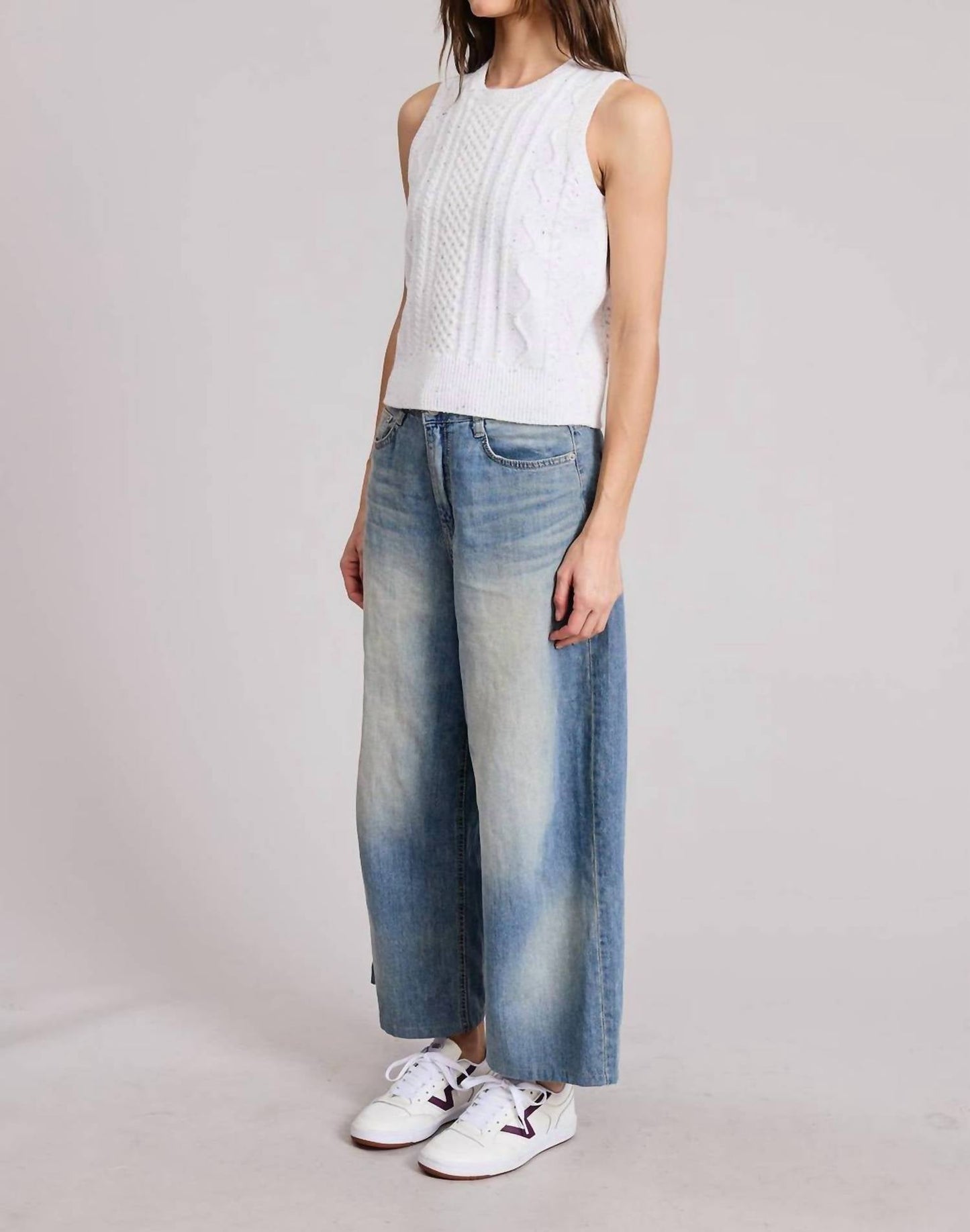 Flat White - Sunny Sweater Vest