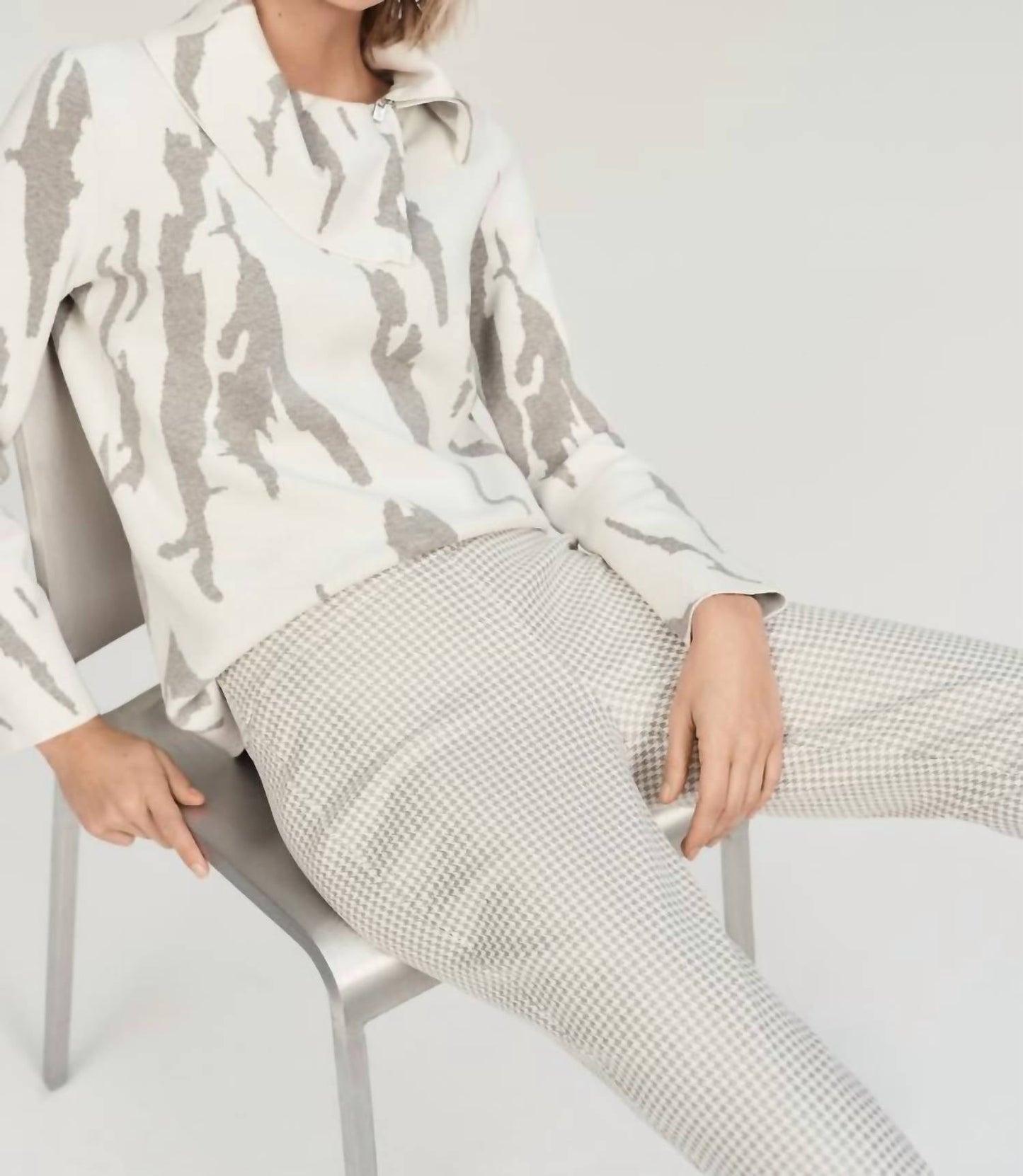 Joseph Ribkoff - Houndstooth Jacquard Slim Fit Pants