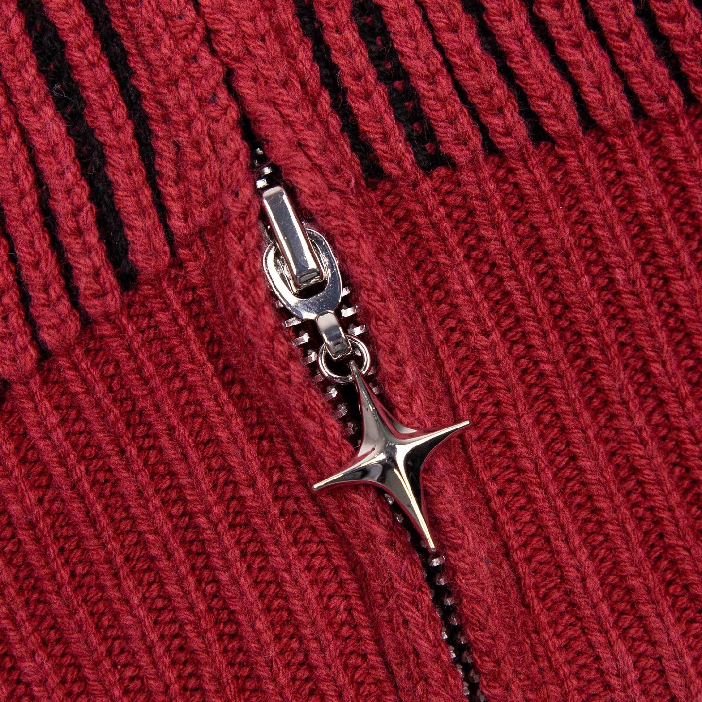 Commons Star Zip-Up Knit Plum