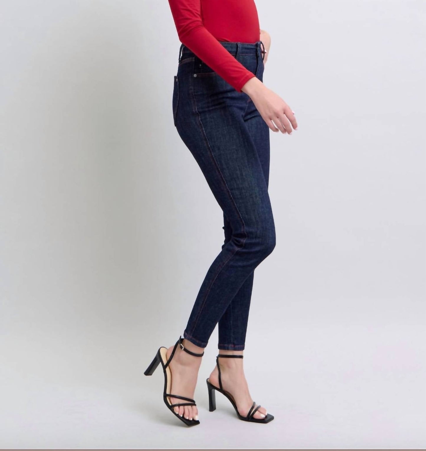 Judy Blue - High Waist Heart Shaped Back Pocket Skinny Jeans