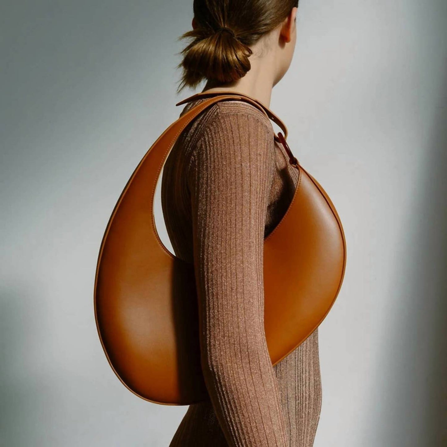 Accity - Versatile Oval Large Capacity Shoulder Bag