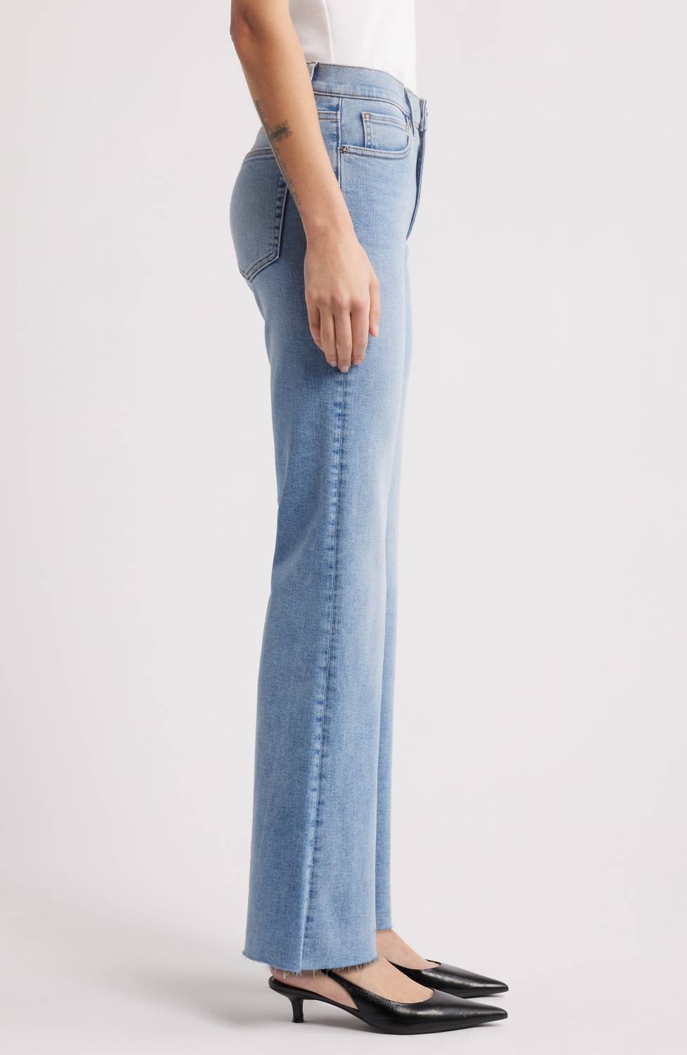 Frame - Icon Raw Hem Flare Jeans