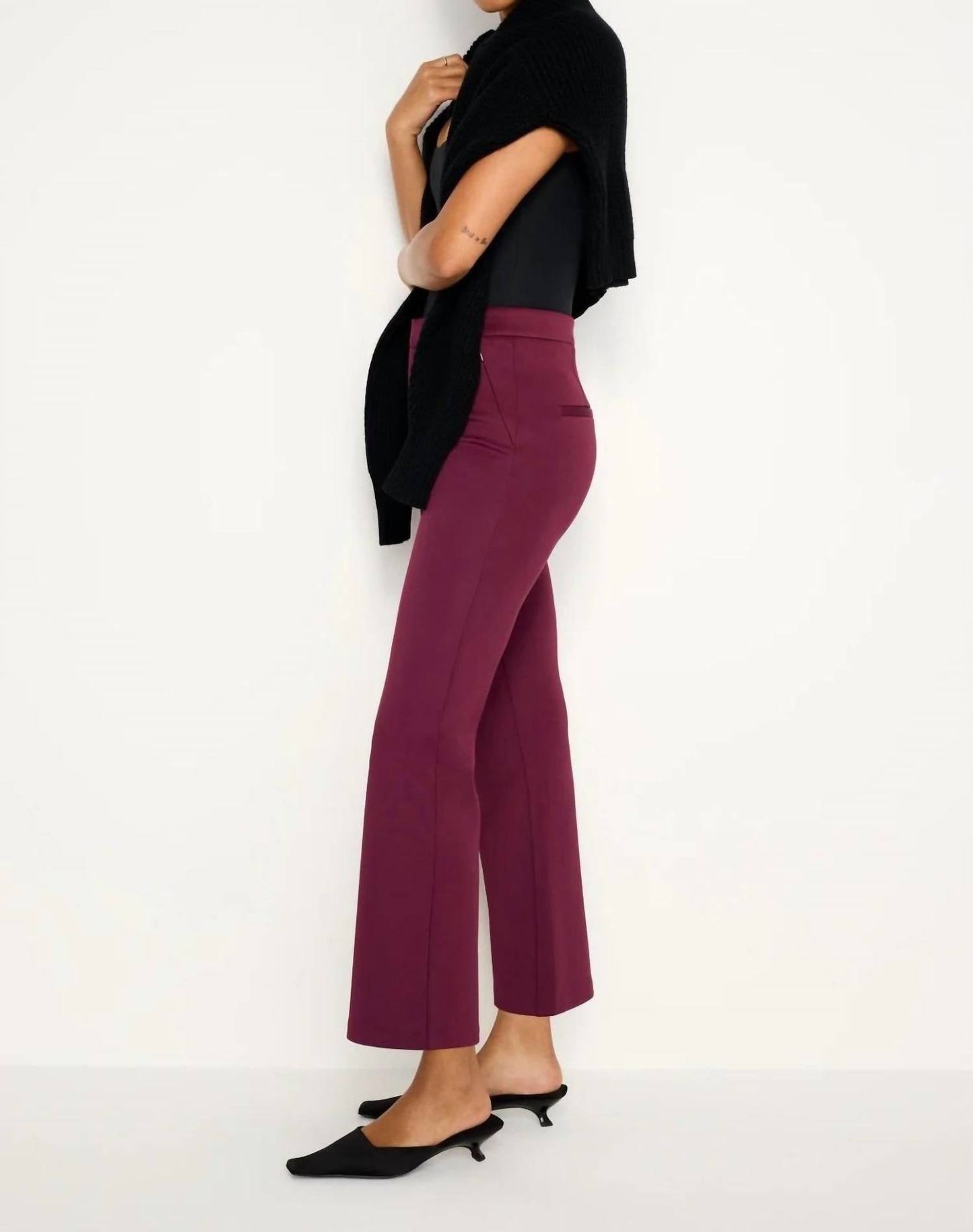 Good American - Scuba Cropped Straight Trousers