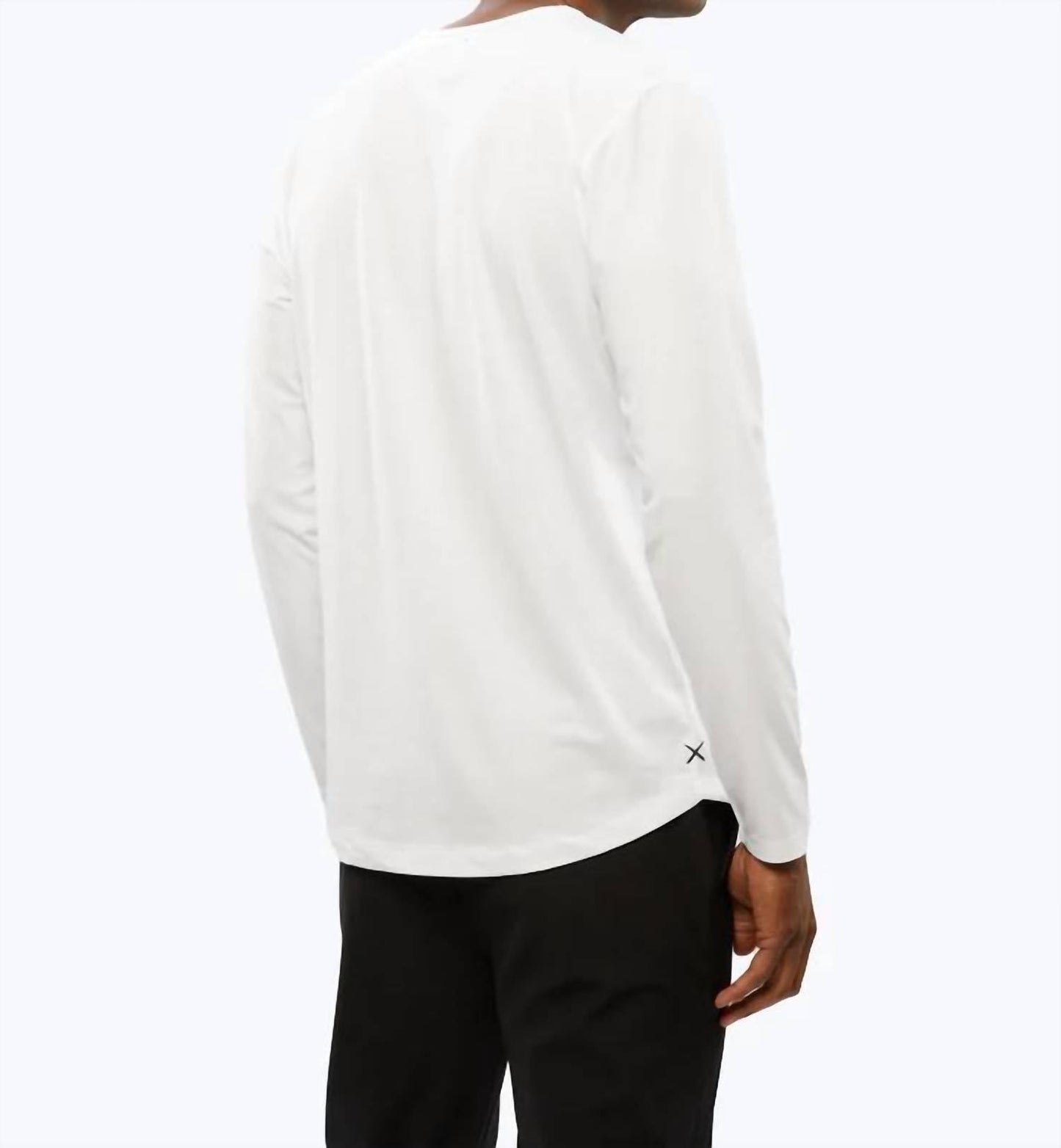 Cuts - Ao Long Sleeve Curve Hem Tee