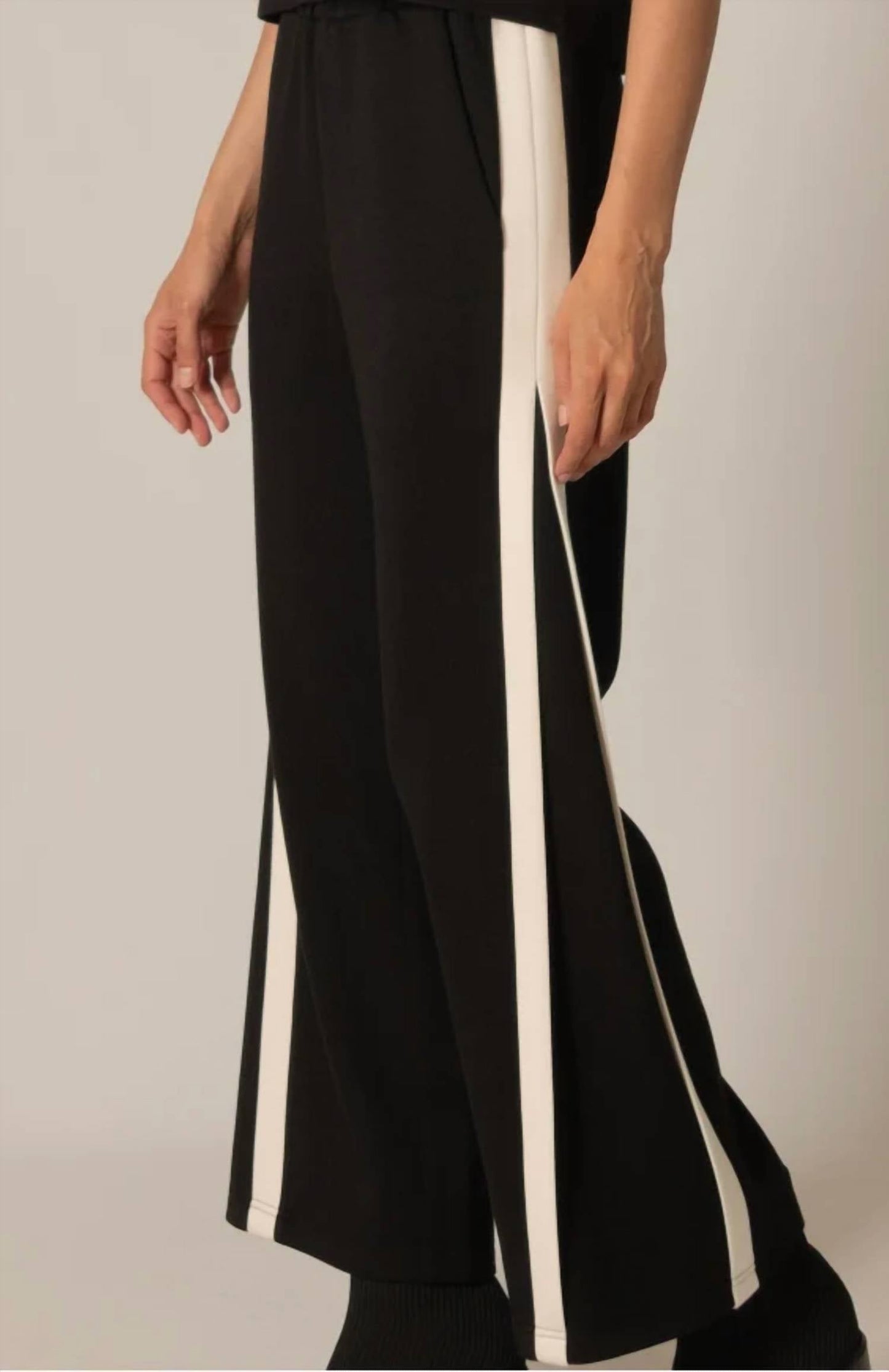P.Cill - Butter Modal Side Contrast Stripe Pants