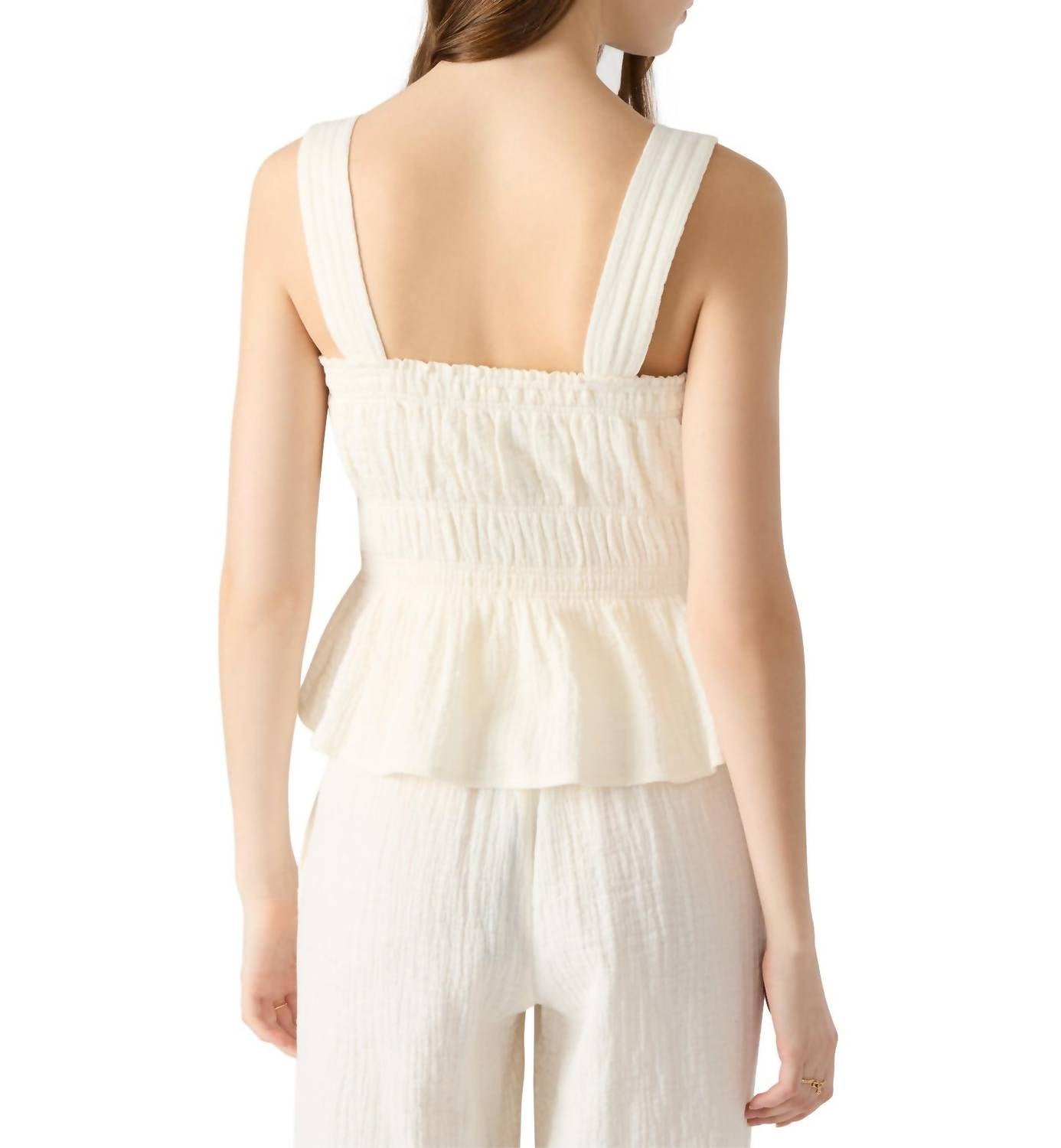 Steve Madden - Gabrielle Square Neck Top