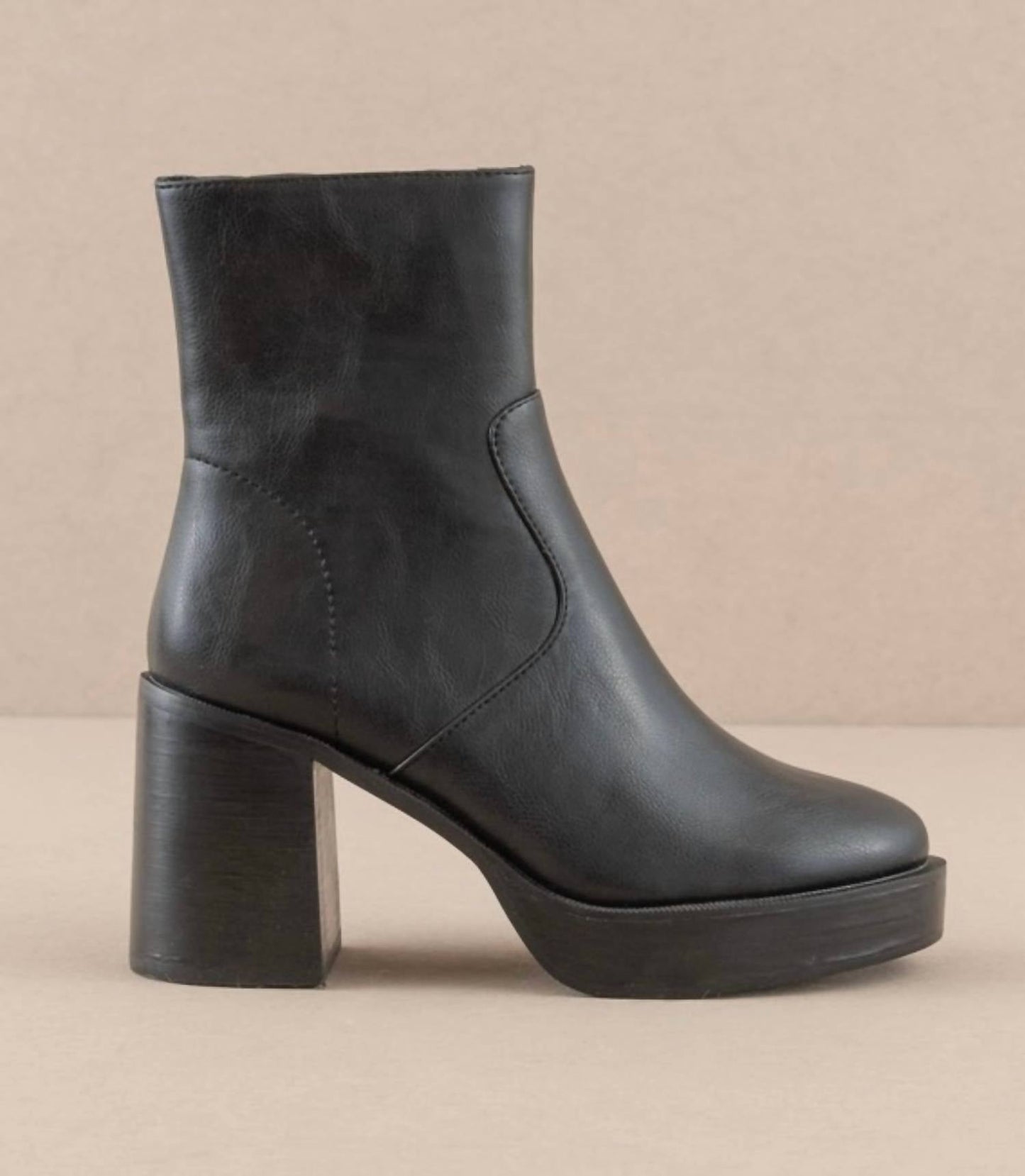 Oasis Society - Women's Alexandra Platform Bootie