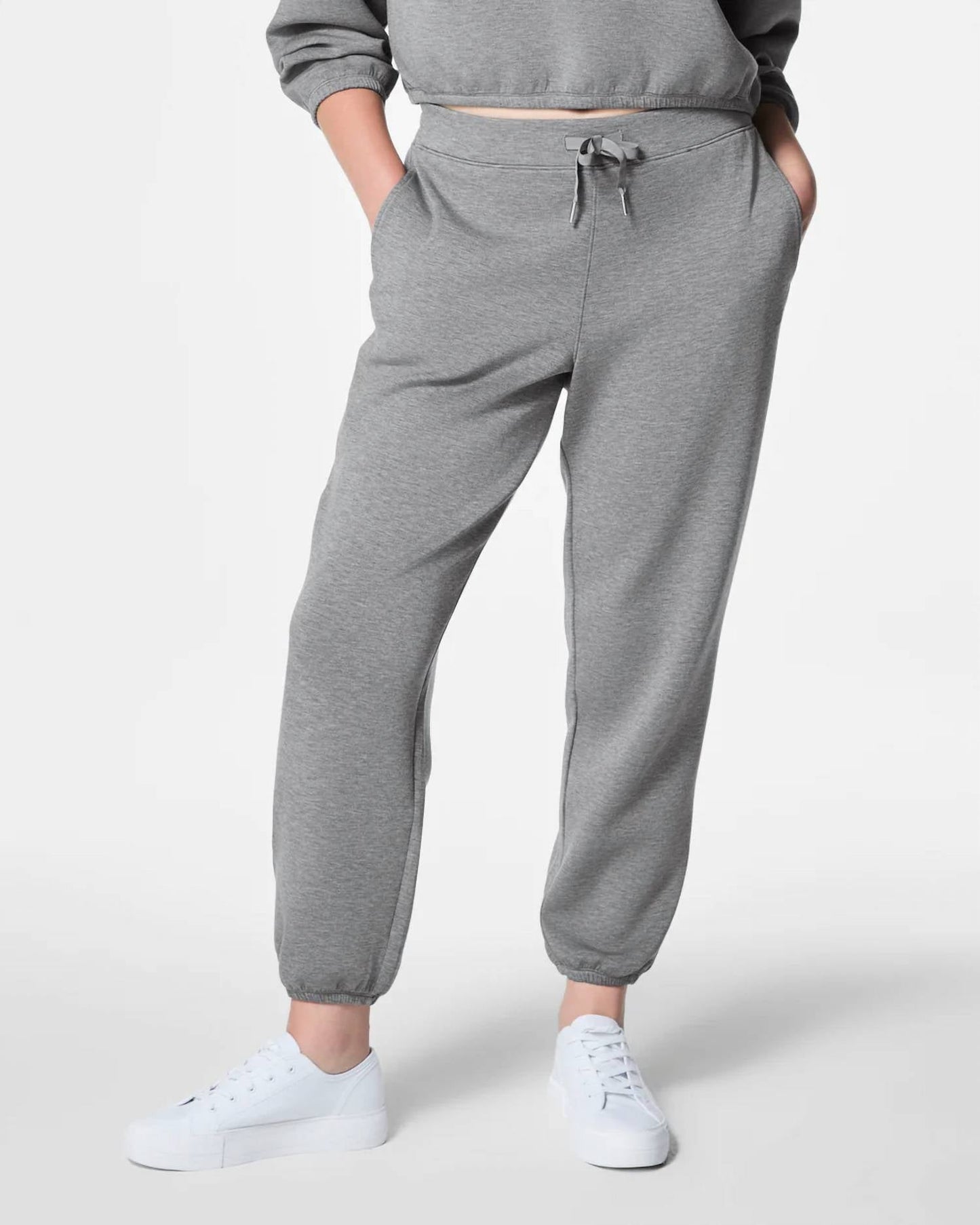 स्पैंक्स - एयरइसेन्शियल्स जॉगर