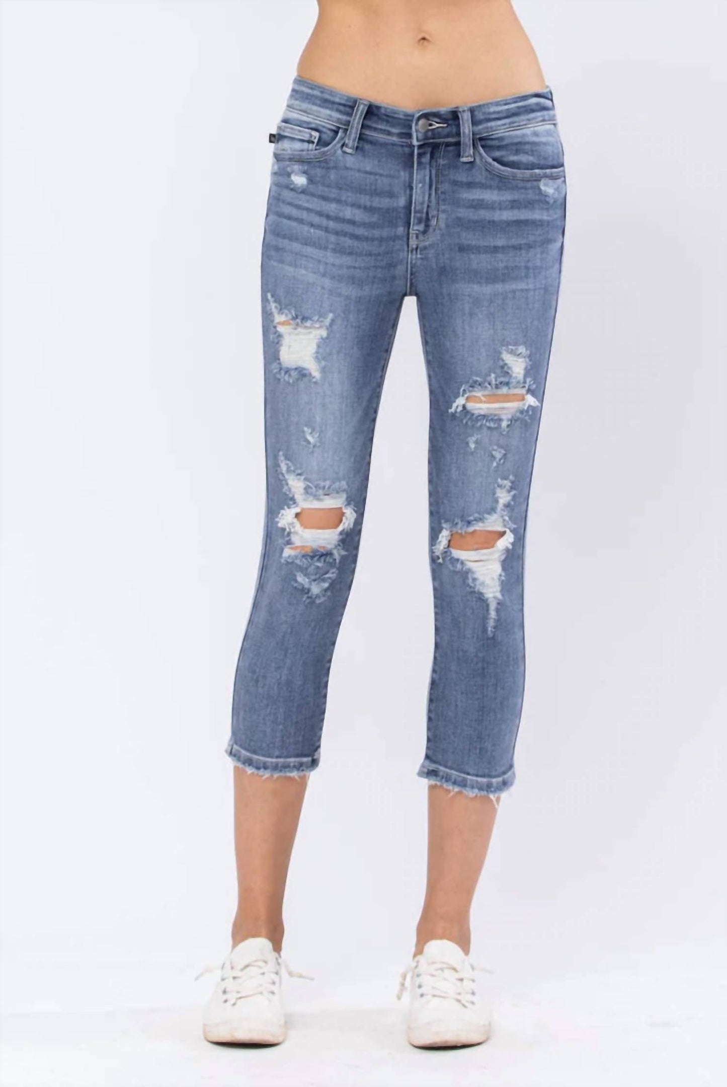 Judy Blue - Destroyed Mid-Rise Capri Jeans