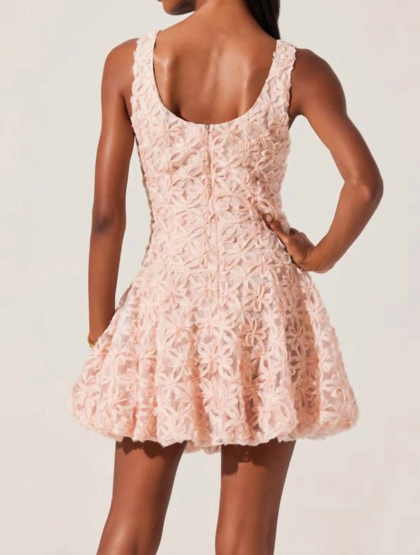 Astr - Fable 3d Floral Mini Dress