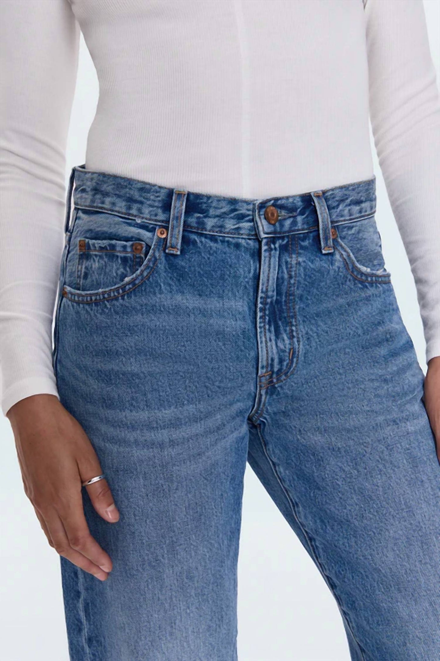 Pistola - Lexi Mid Rise Bowed Straight Jean