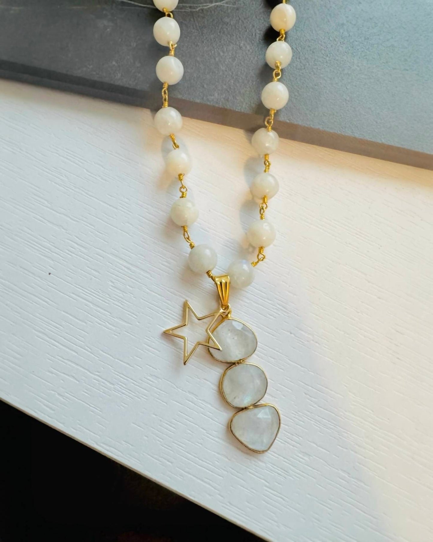 Avenue Chic - Moonstone Star Necklace