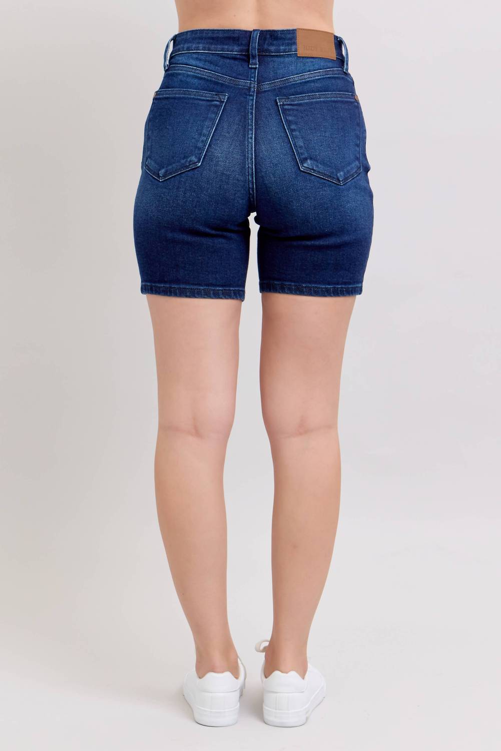 Judy Blue - V-front Bermuda Shorts
