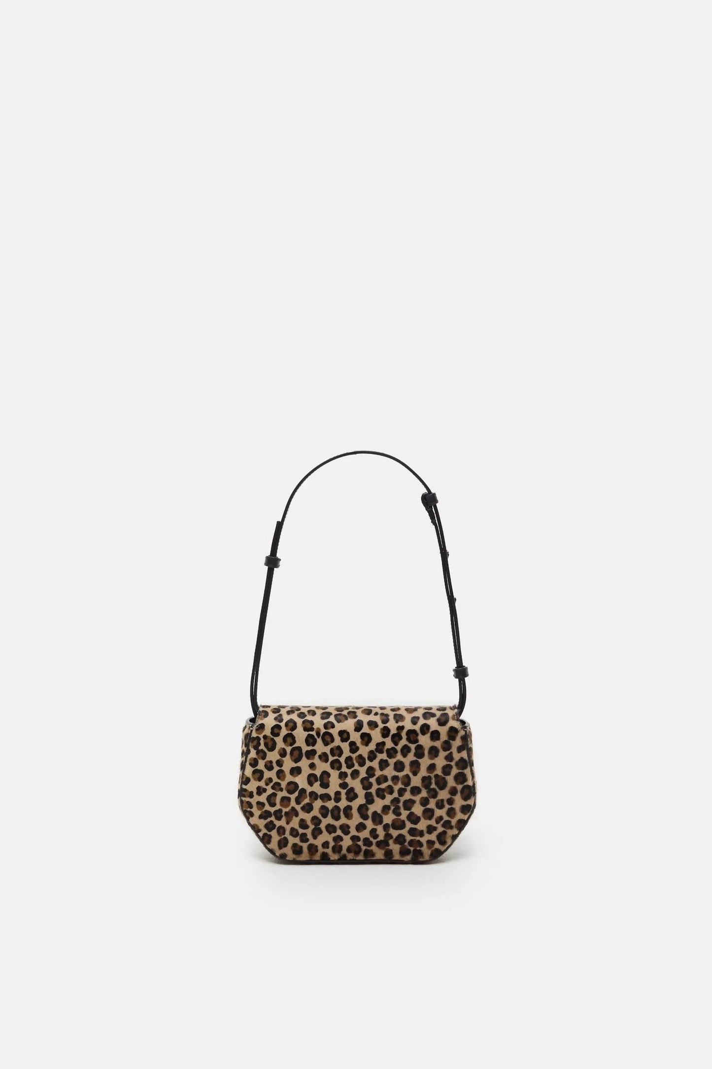 Closed - Women's One Small Bag
