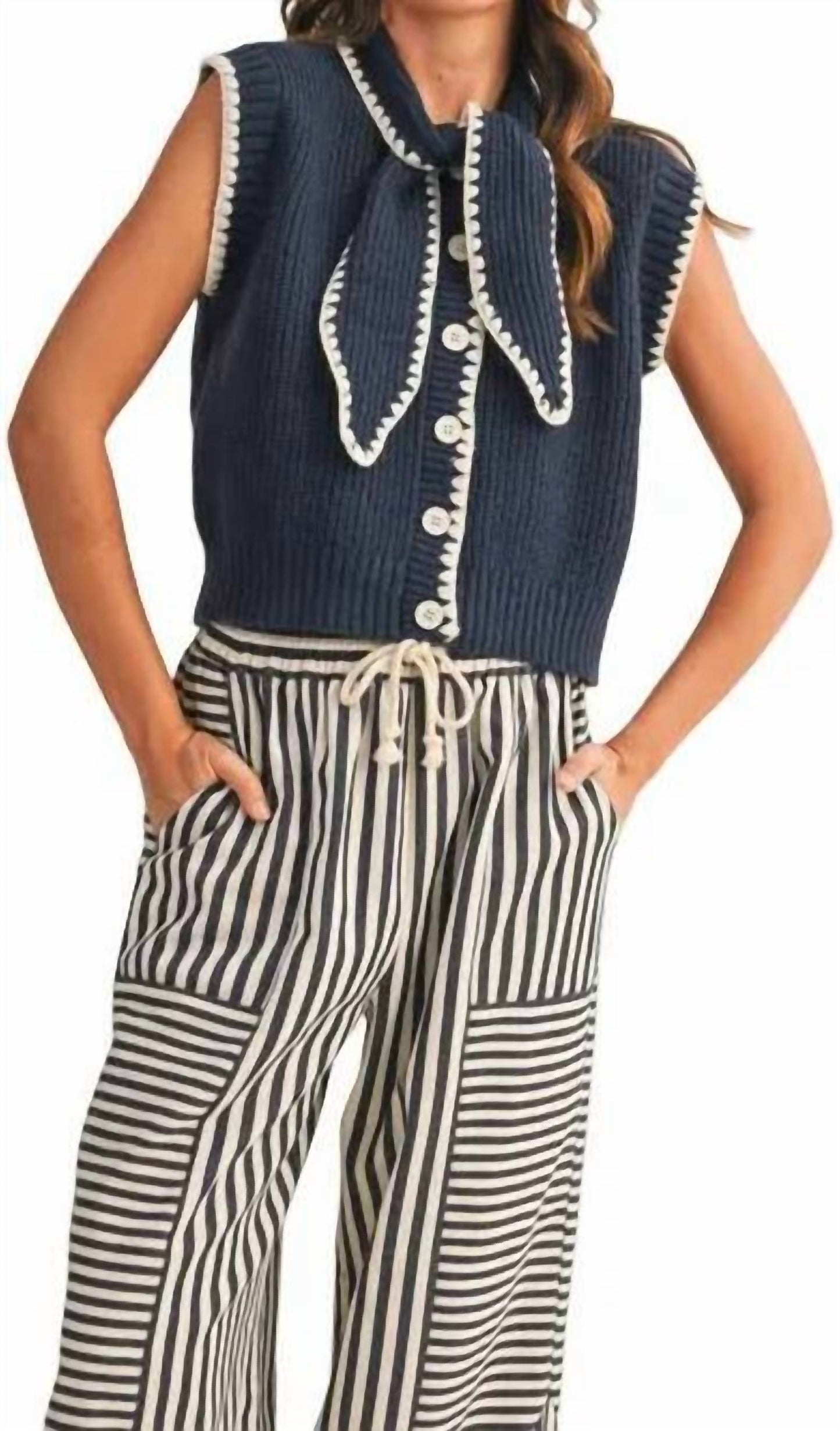 &Merci - Tie Neck Sweater Vest