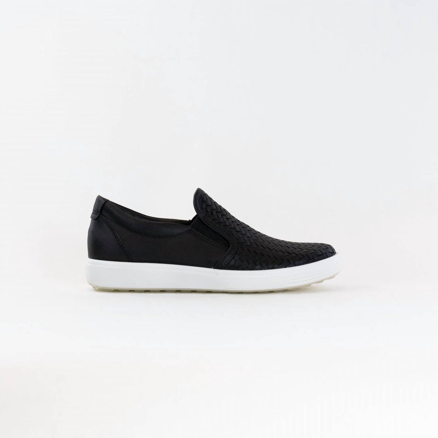Ecco - Women's Soft 7 Woven Slip On 2.0 Shoe
