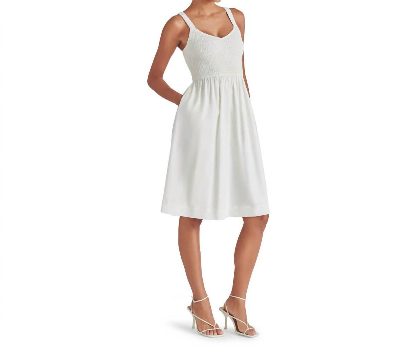 Steve Madden - Fleur Smocked Scoop Neck Dress