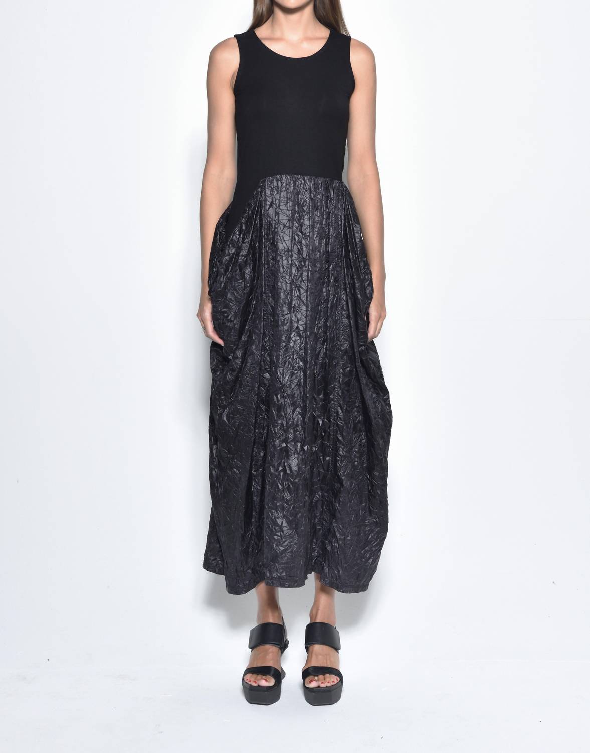 Simply Mila - Sleeveless Hydra dress