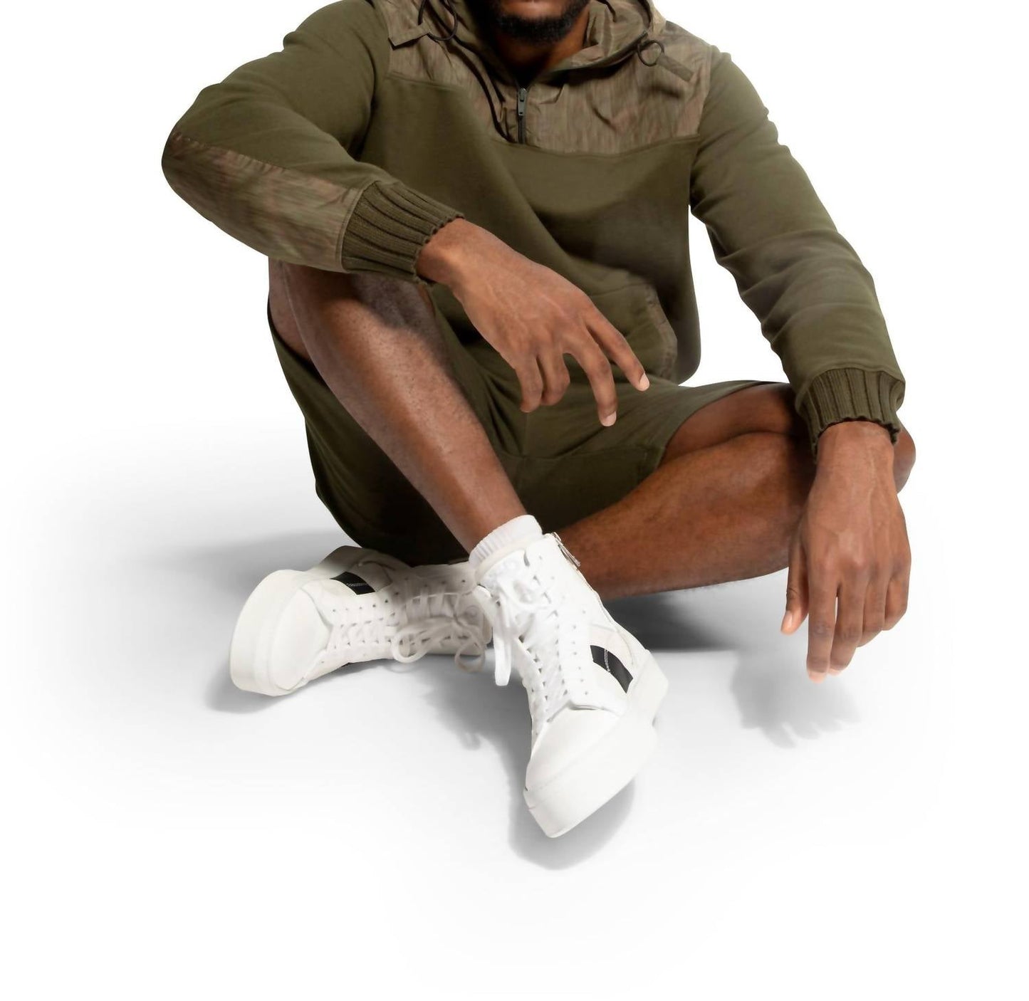 On This Day - Knit Sweat Short With Pocket Stripe Detail