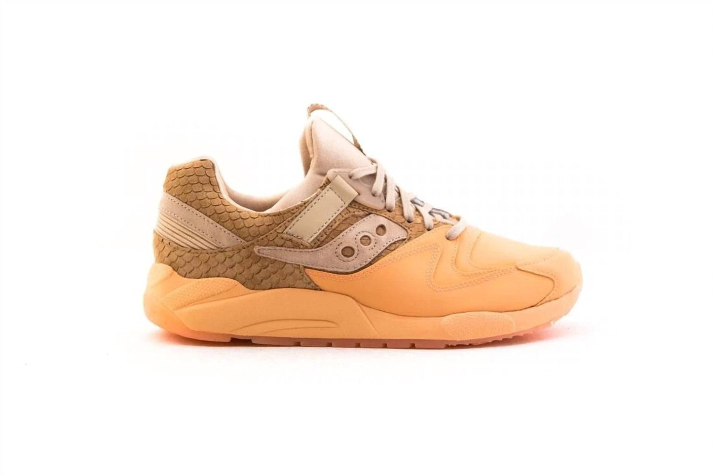 Saucony - पुरुषों के ग्रिड 9000 एचटी स्नीकर