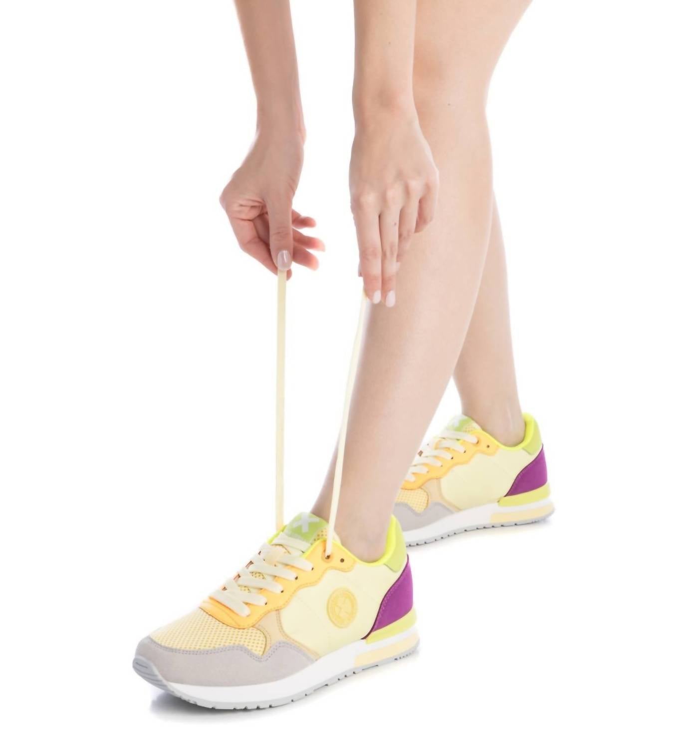 Xti - Women's Lace Up Trainer Sneakers