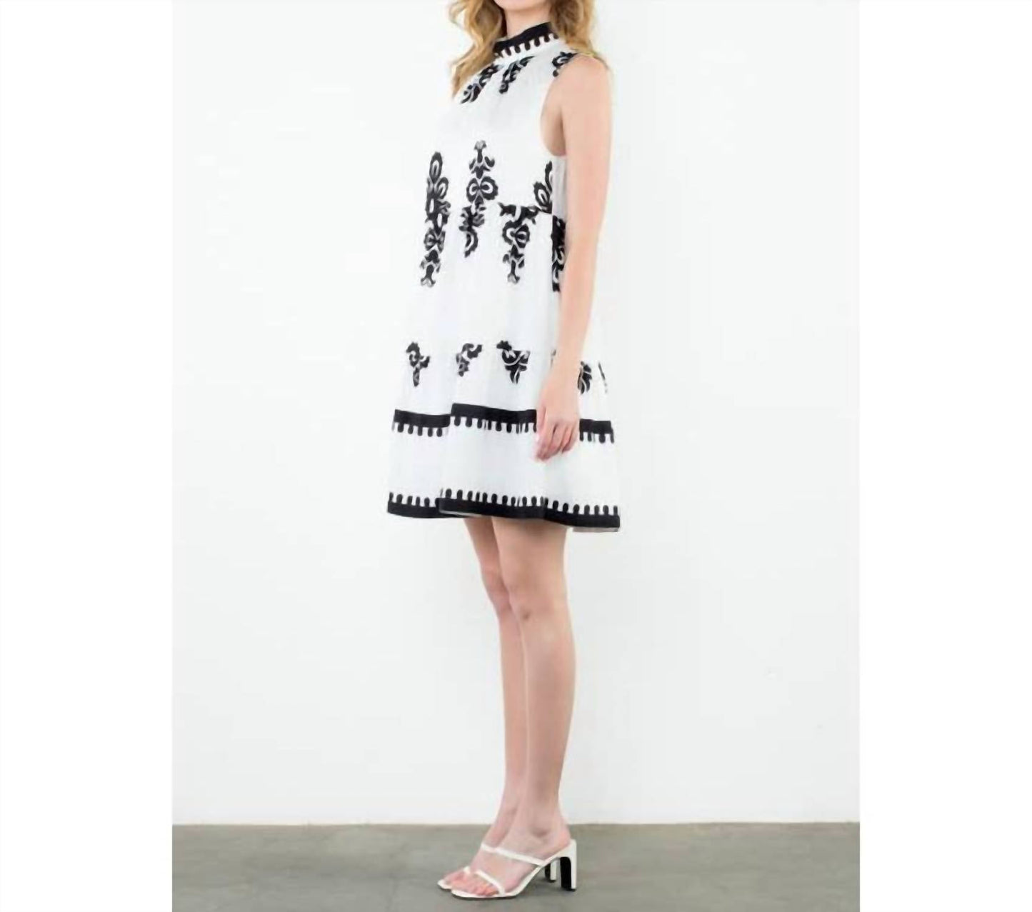 Thml - Sleeveless tiered midi dress