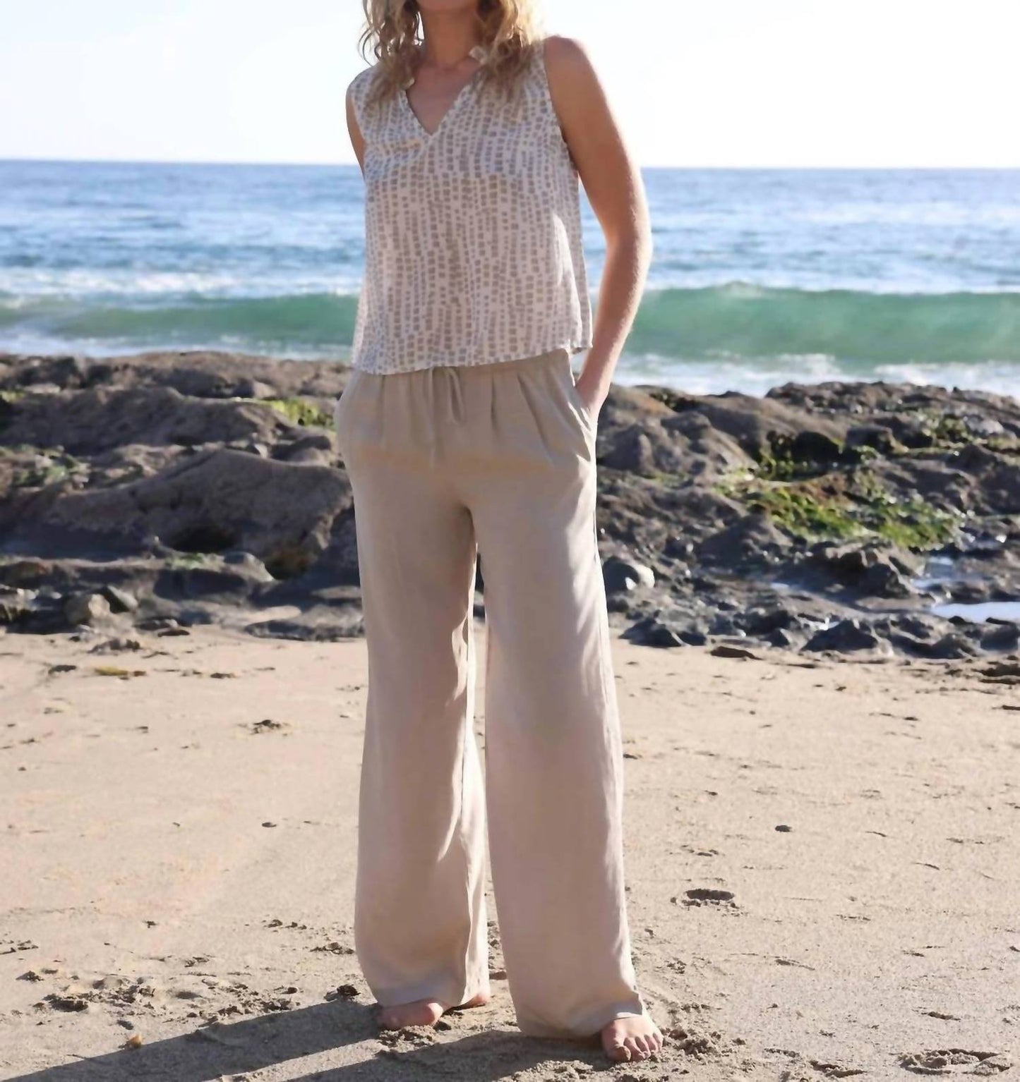 Bella Dahl - Ruffle Neck Tank Top